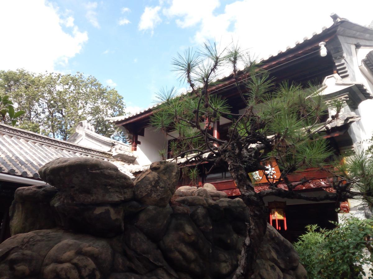 Bed and Breakfast Shaxi Aoding Courtyard Jianchuan Екстер'єр фото