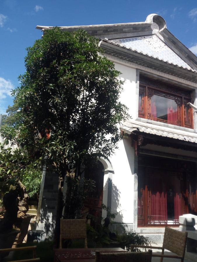 Bed and Breakfast Shaxi Aoding Courtyard Jianchuan Екстер'єр фото